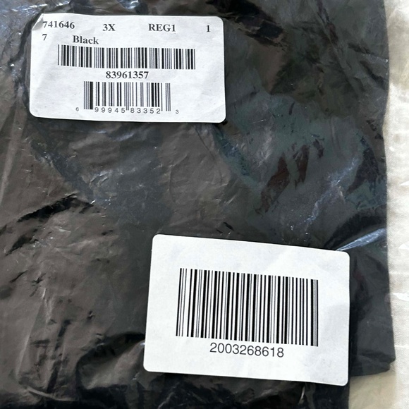 SWEATER, TURTLENECK, BLACK, SZ 3X, LONG SLEEVES, SHIRRING DETAIL ON SLEEVES, - Picture 7 of 11